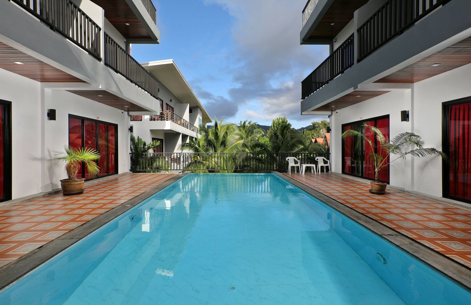 Gamers Paradise Hotel Chalong Exterior photo